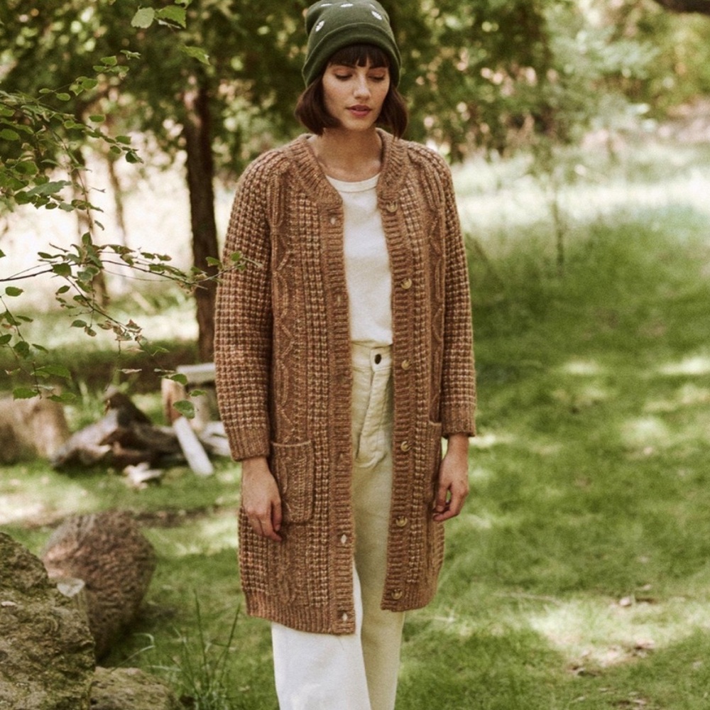 THE GREAT The Long Cable Cardigan in Caramel - Picture 11 of 11